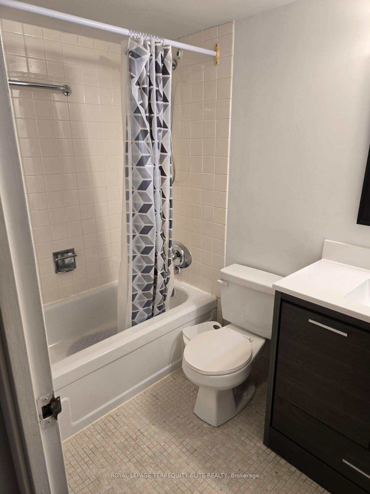 Photo 15 of Unit 622, 80 St Patrick Street, Toronto, Kensington-Chinatown — HOMEH