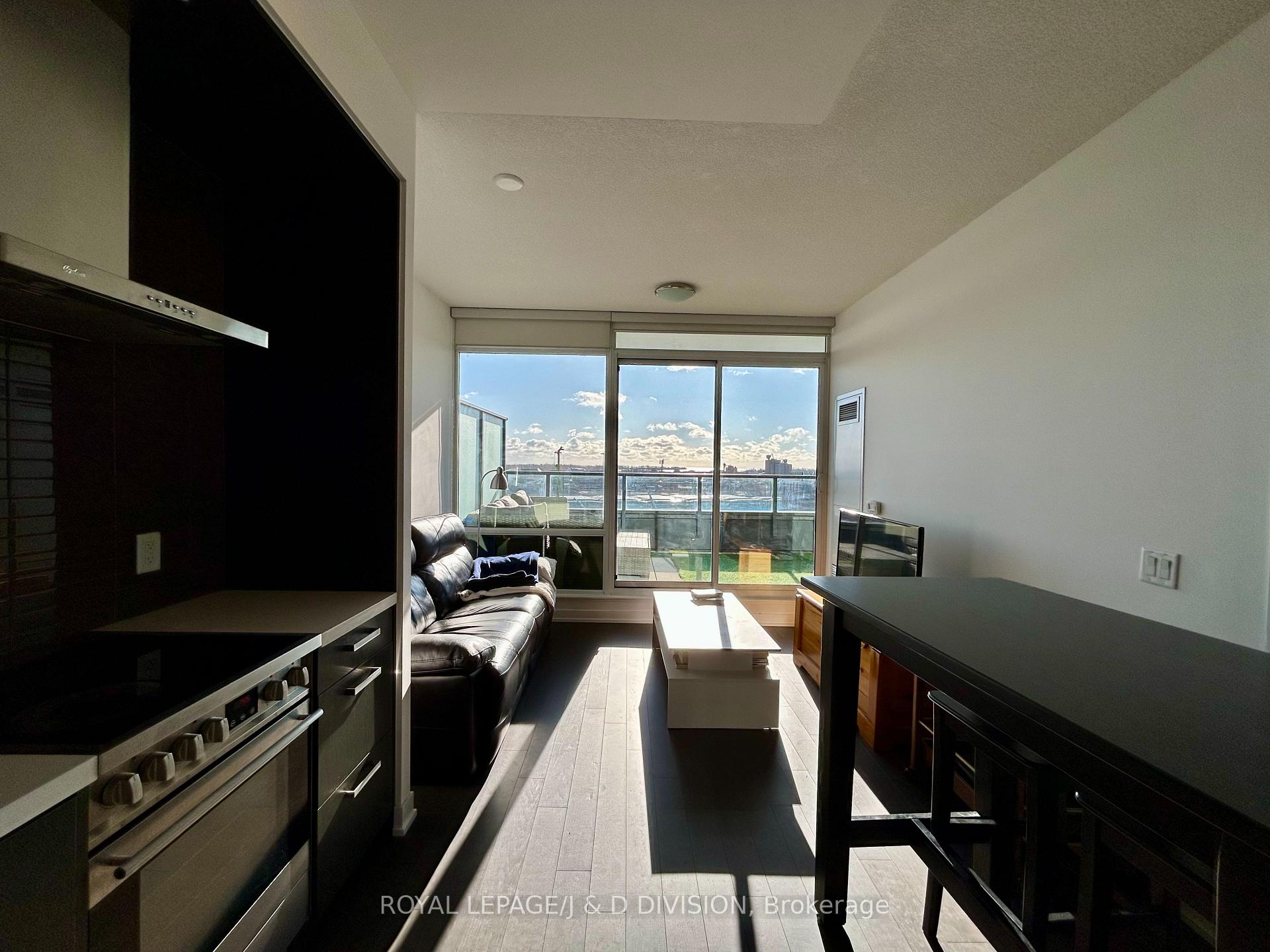 Photo 21 of Unit S805, 120 Bayview Avenue, Toronto, Waterfront Communities — HOMEH