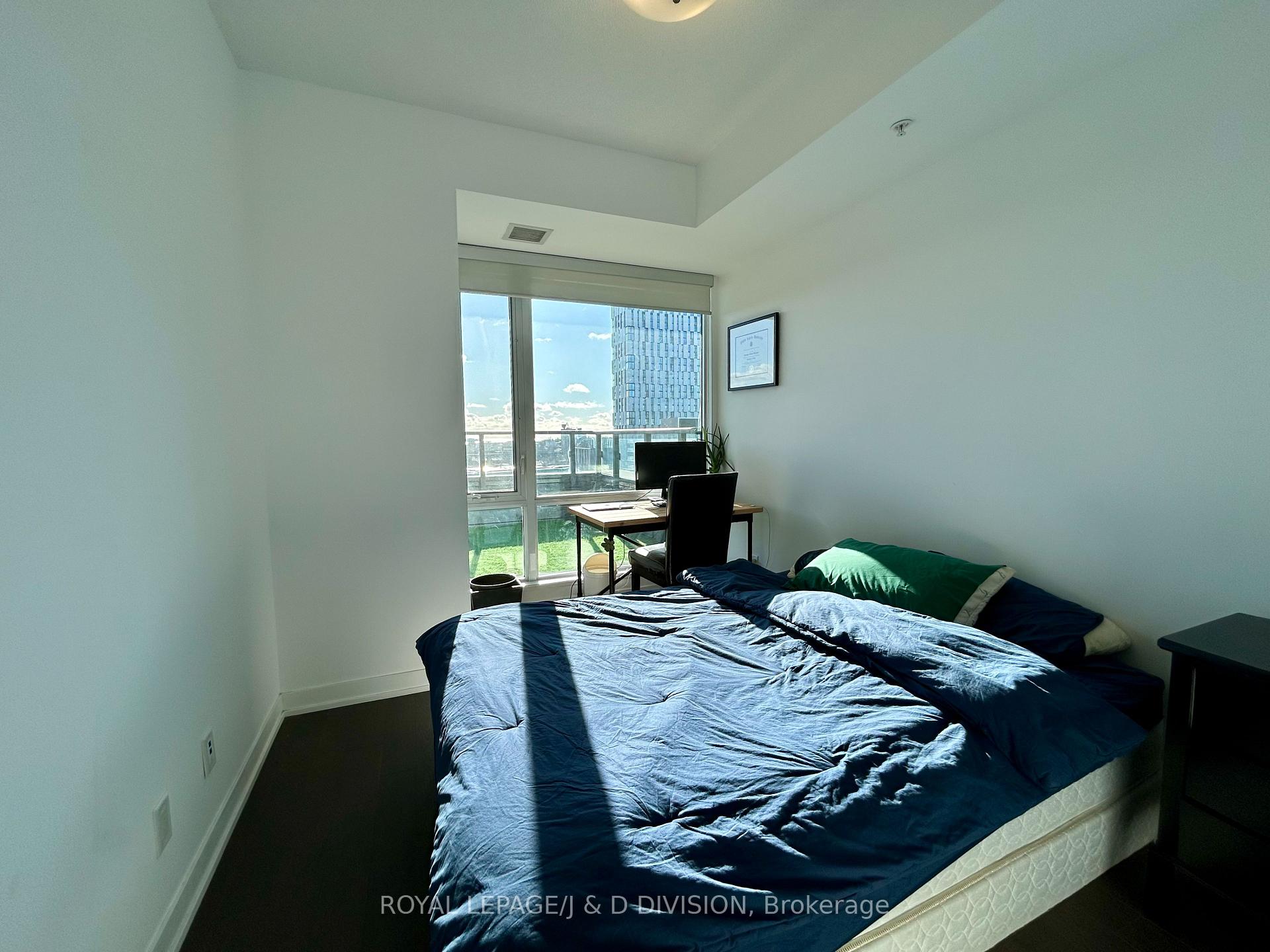 Photo 9 of Unit S805, 120 Bayview Avenue, Toronto, Waterfront Communities — HOMEH