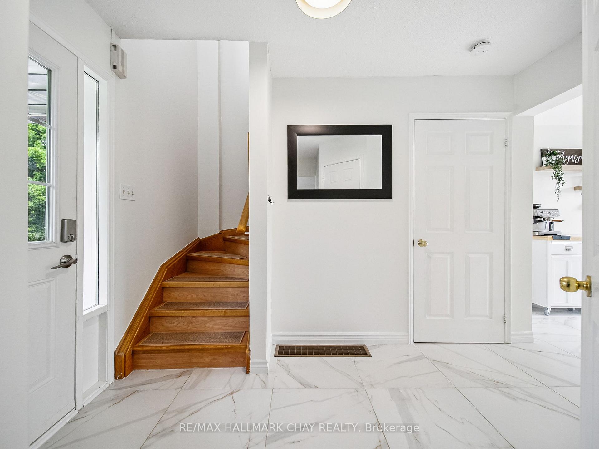 Photo 6 of 8 Darren Drive, Essa, Angus — HOMEH