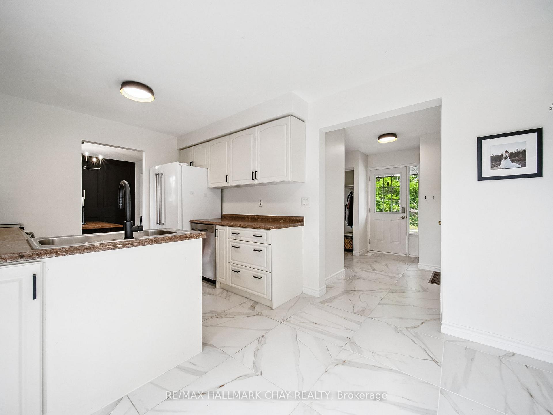 Photo 22 of 8 Darren Drive, Essa, Angus — HOMEH