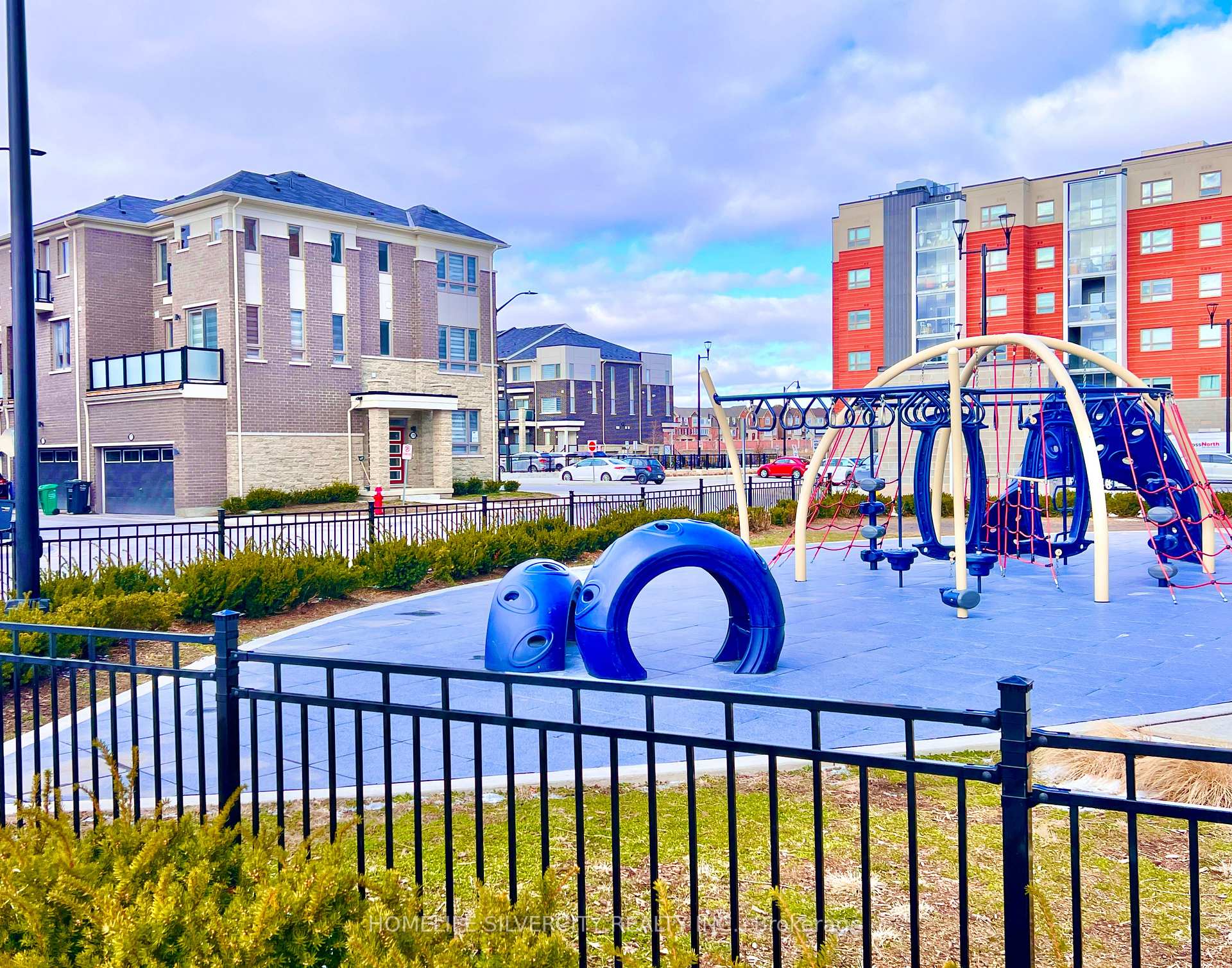 Photo 25 of Unit 19, 270 Lagerfeld Drive, Brampton, Northwest Brampton — HOMEH