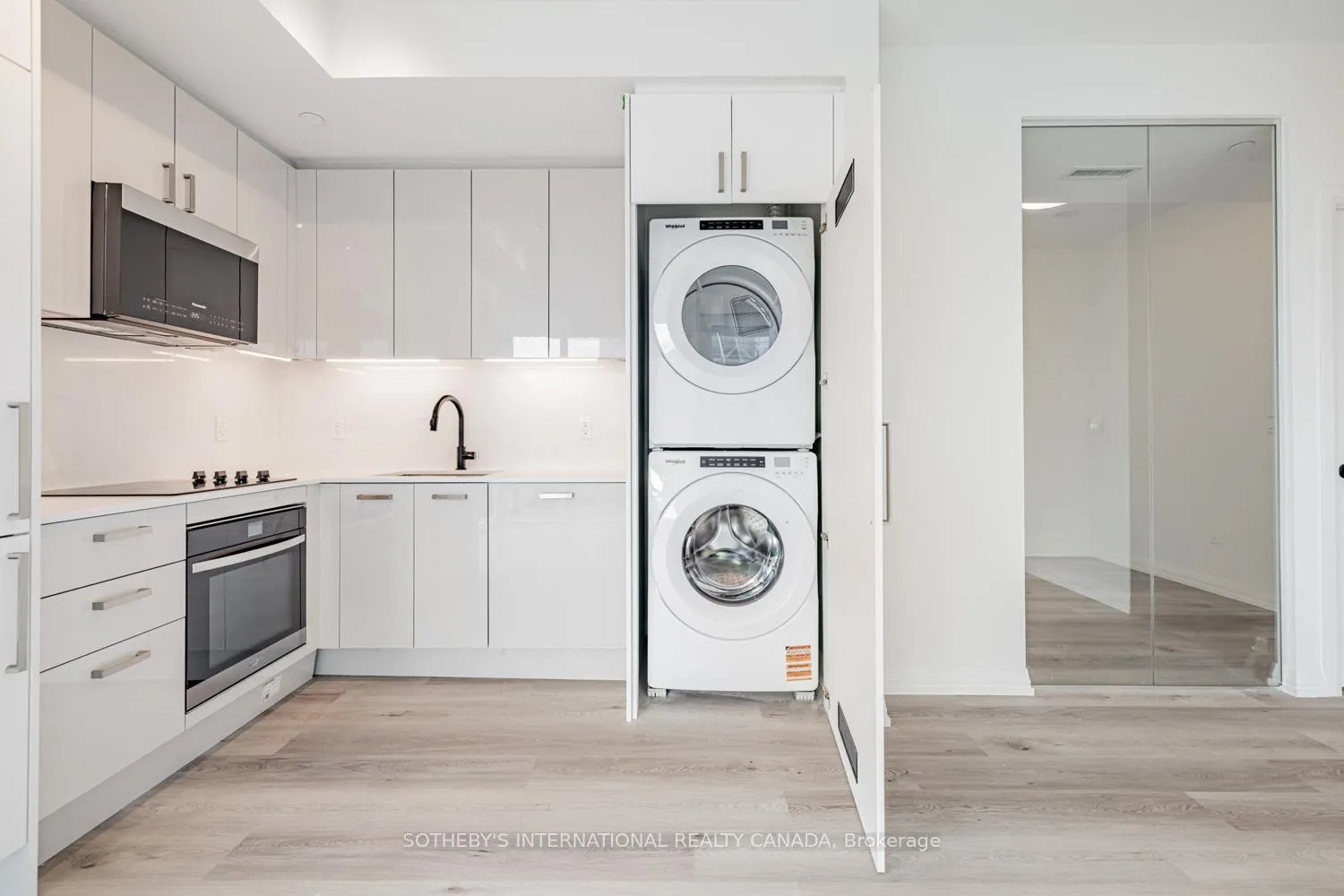 Photo 14 of Unit 1705, 280 Dundas Street, Toronto, Kensington-Chinatown — HOMEH