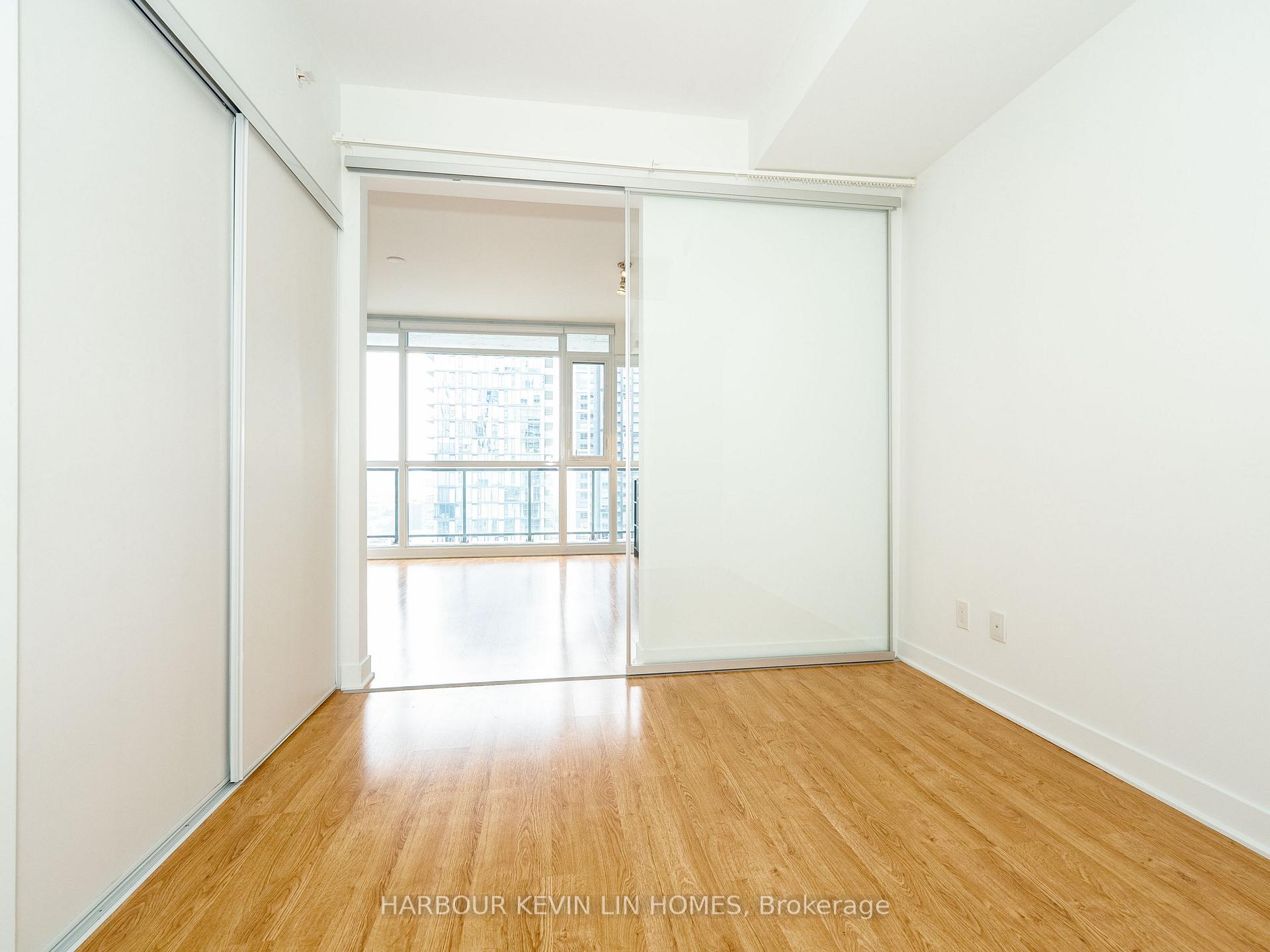 Photo 17 of Unit 3101, 290 Adelaide Street W, Toronto, Waterfront Communities — HOMEH