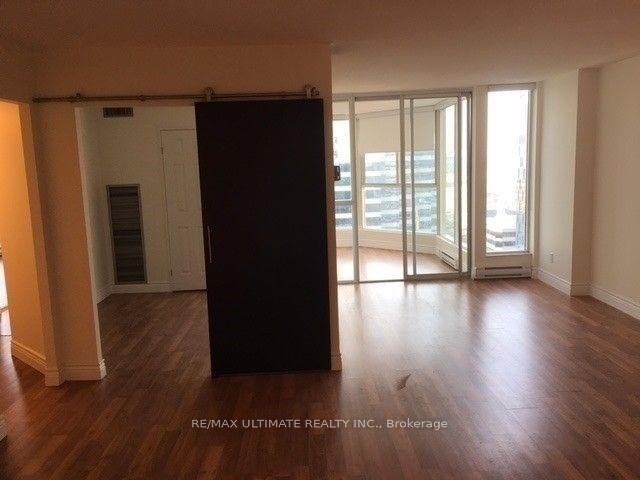 Photo 4 of Unit 2106, 55 Centre Avenue, Toronto, Bay Street Corridor — HOMEH