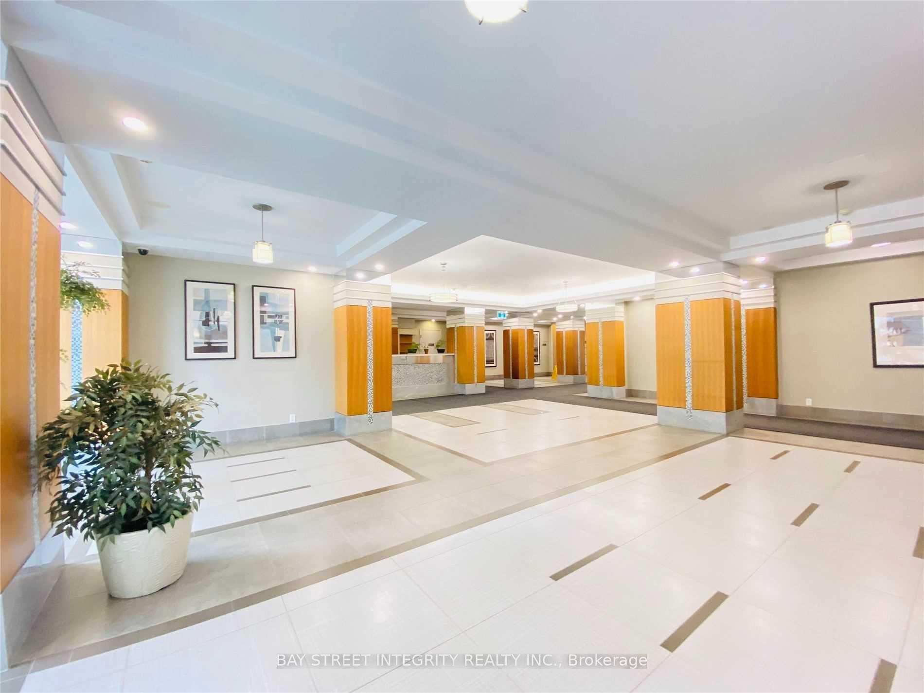 Photo 2 of Unit 315, 30 Clegg Road, Markham, Unionville — HOMEH