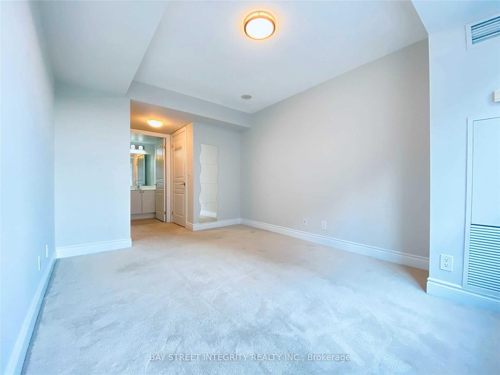Photo 6 of Unit 315, 30 Clegg Road, Markham, Unionville — HOMEH