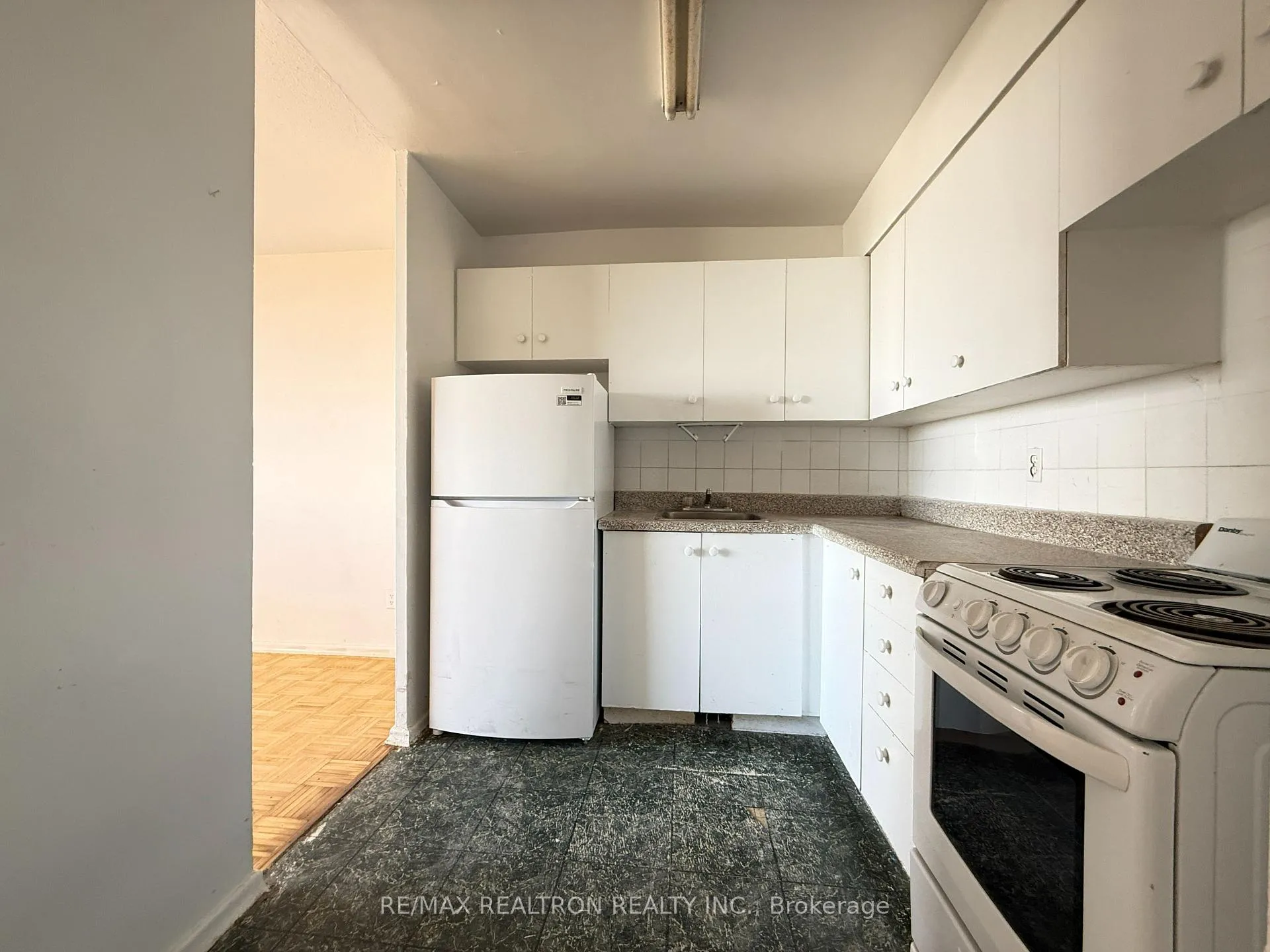Photo 2 of Unit 1203, 500 Dawes Road, Toronto, O'Connor-Parkview — HOMEH