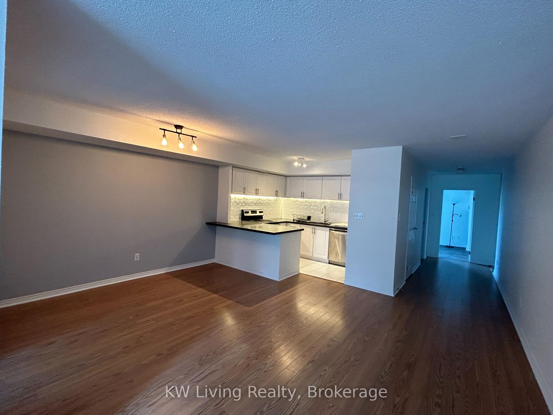 Photo 2 of Unit 714, 25 The Esplanade, Toronto, Waterfront Communities — HOMEH