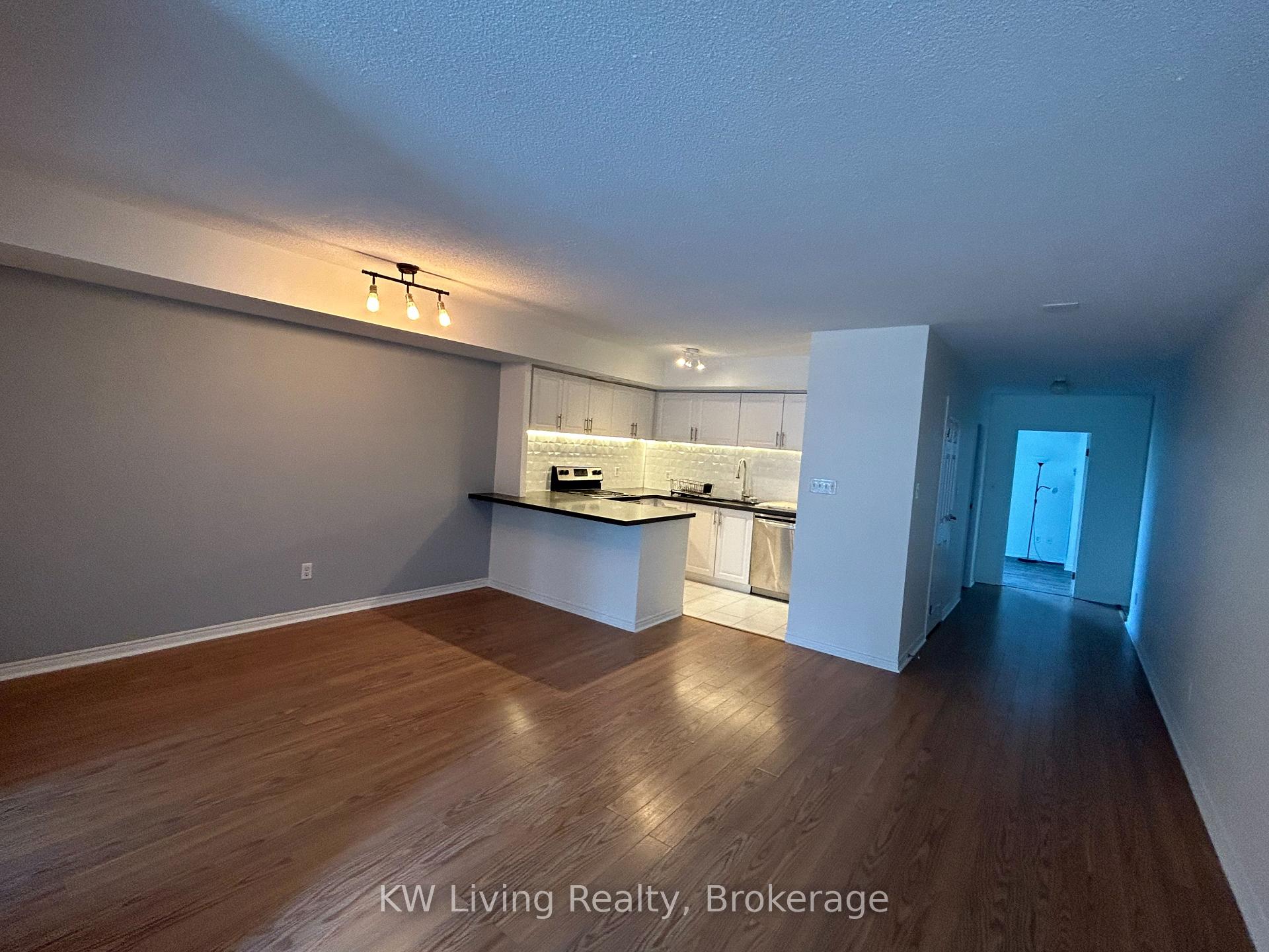 Photo 3 of Unit 714, 25 The Esplanade, Toronto, Waterfront Communities — HOMEH
