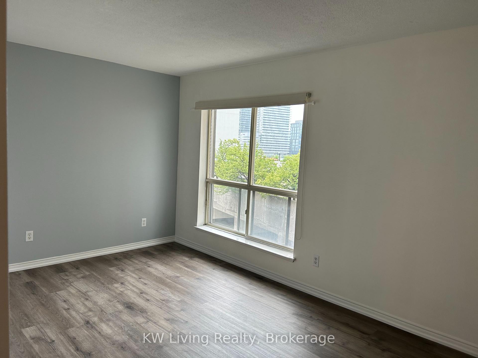 Photo 9 of Unit 714, 25 The Esplanade, Toronto, Waterfront Communities — HOMEH