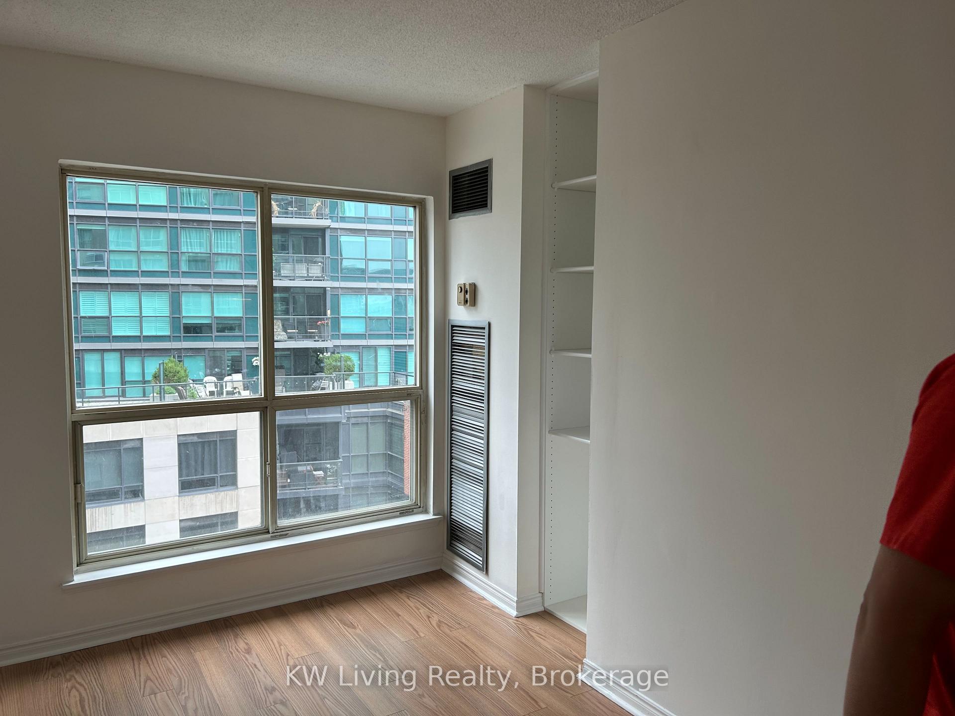 Photo 14 of Unit 714, 25 The Esplanade, Toronto, Waterfront Communities — HOMEH