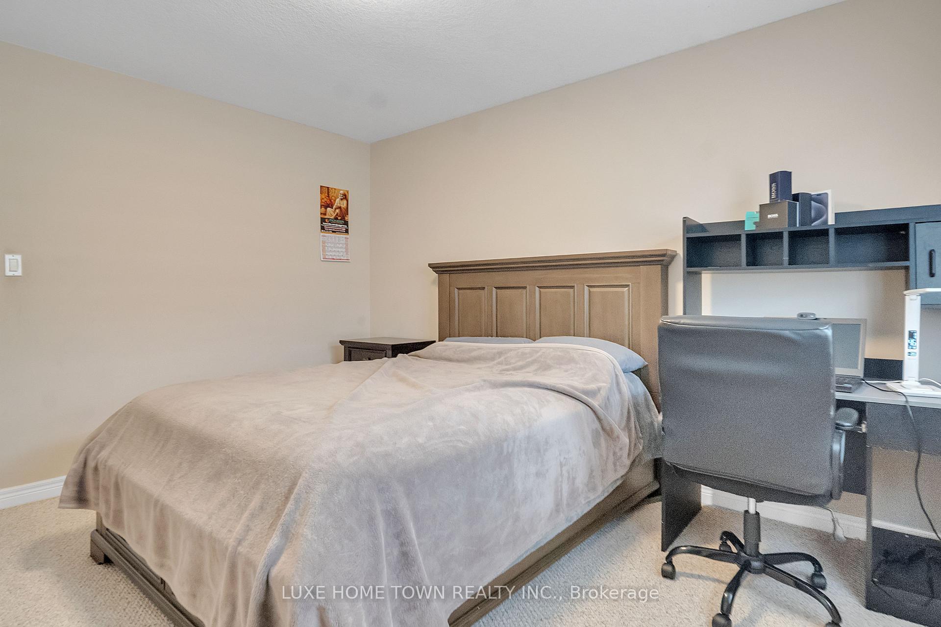 Photo 23 of 36 Chartwell Circle, Hamilton, Jerome — HOMEH
