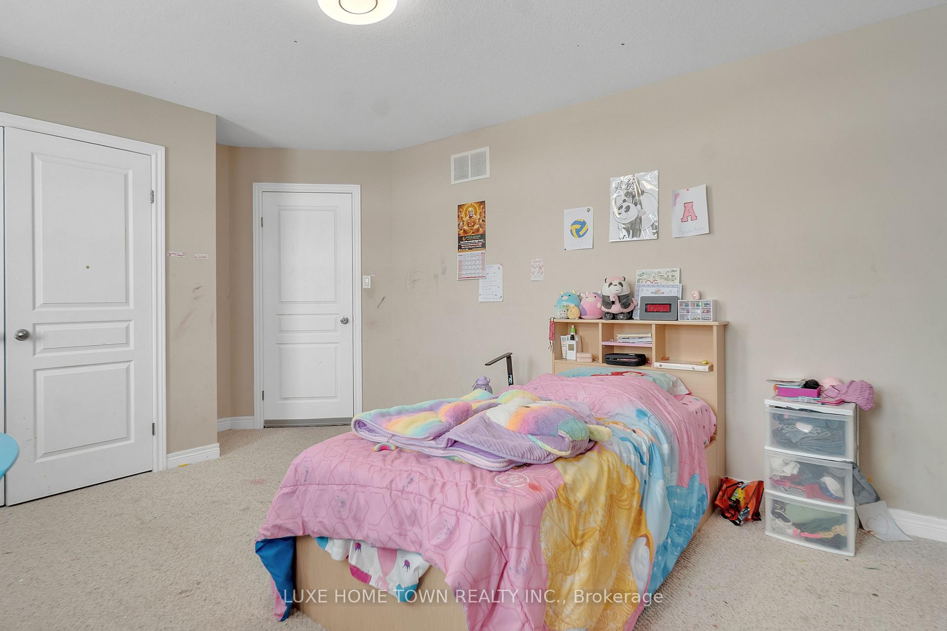 Photo 27 of 36 Chartwell Circle, Hamilton, Jerome — HOMEH