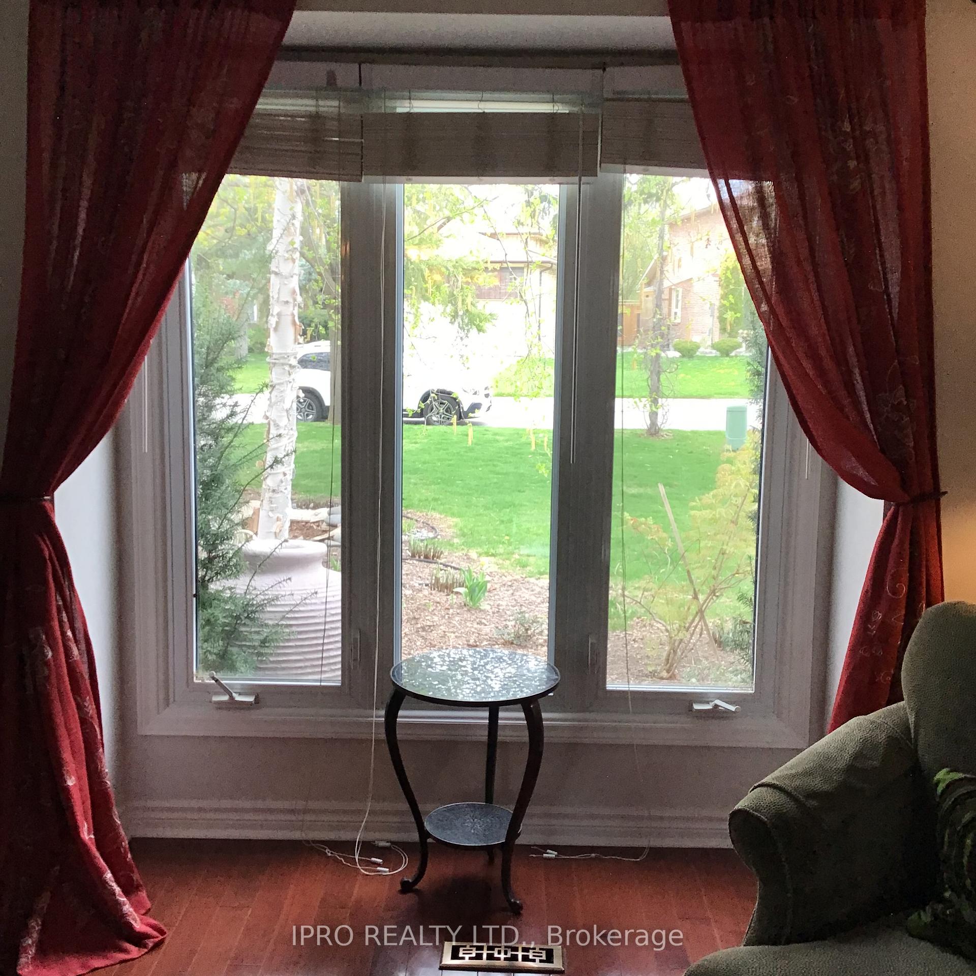 Photo 9 of 41 Marchmount Crescent, Brampton, Central Park — HOMEH