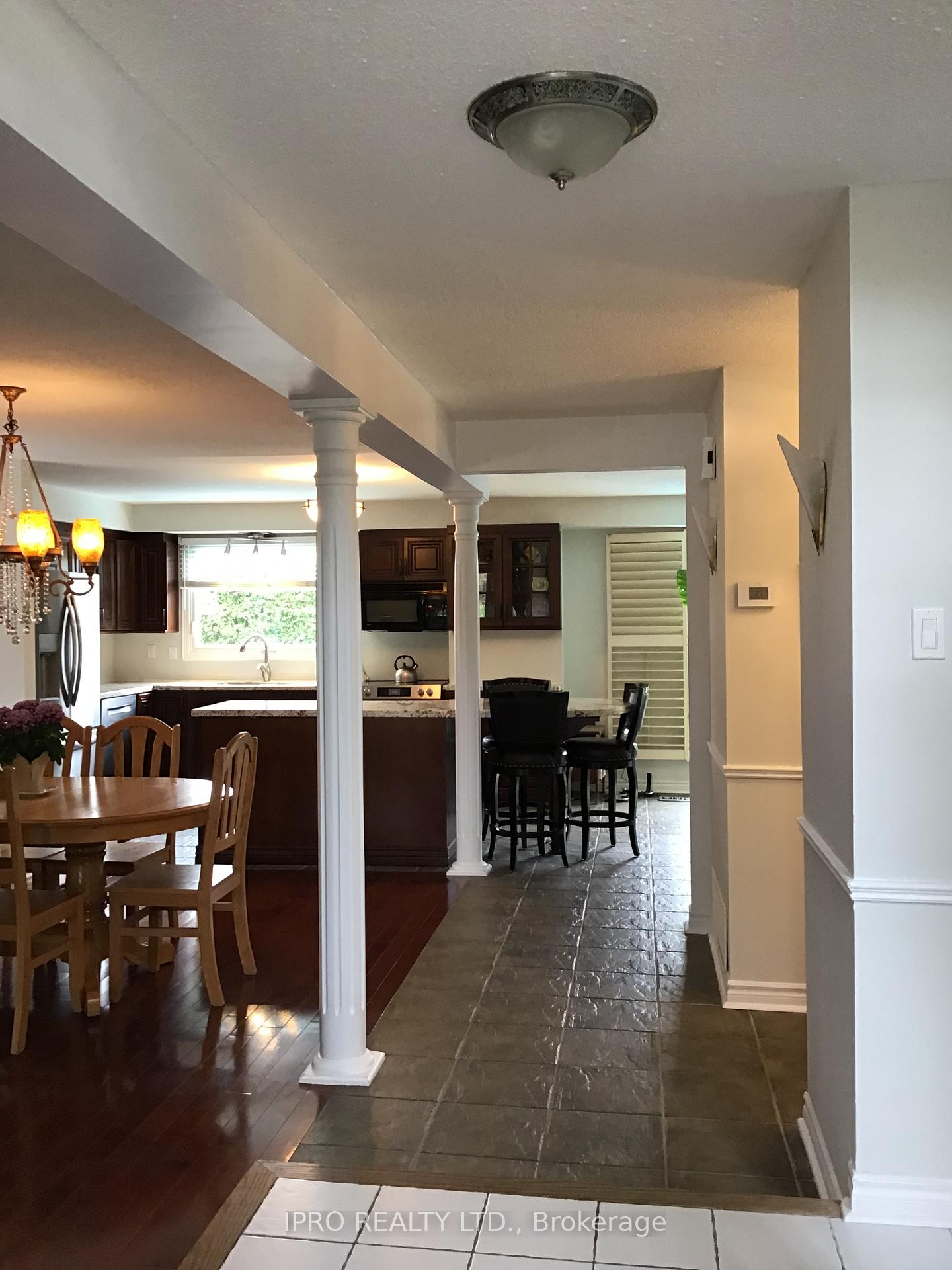 Photo 13 of 41 Marchmount Crescent, Brampton, Central Park — HOMEH