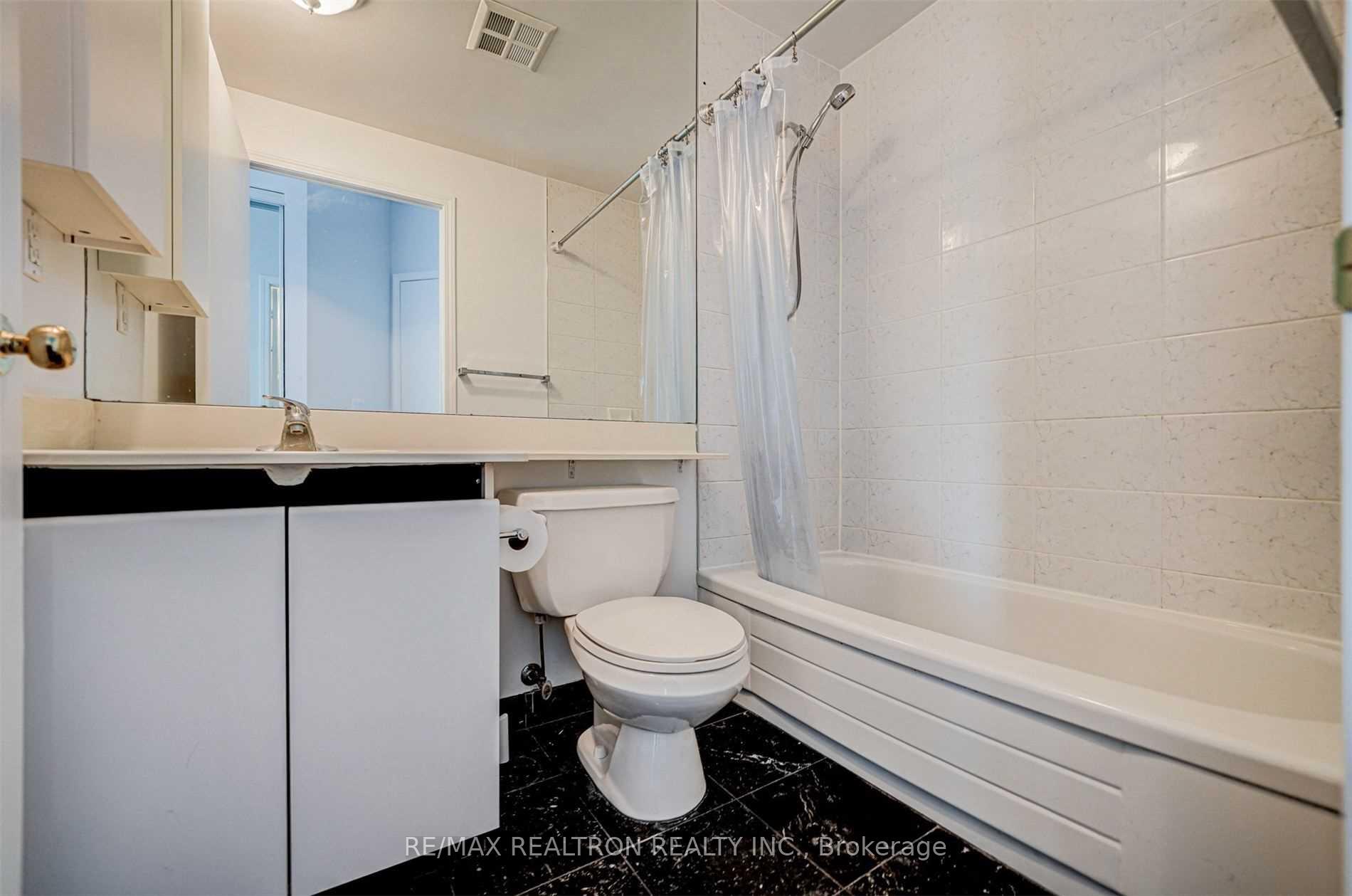 Photo 26 of Unit 1512, 7 King Street E, Toronto, Church-Yonge Corridor — HOMEH