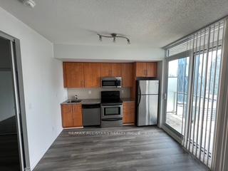 Photo 4 of Unit 3306, 55 Bremner Boulevard, Toronto, Waterfront Communities — HOMEH