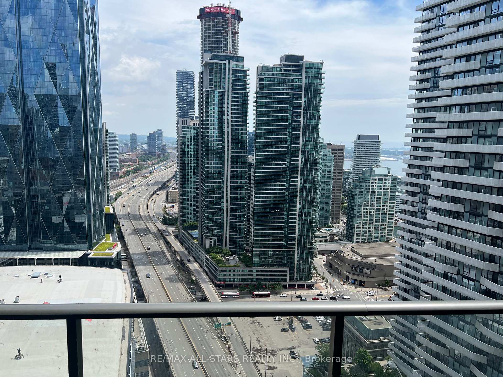 Photo 10 of Unit 3306, 55 Bremner Boulevard, Toronto, Waterfront Communities — HOMEH