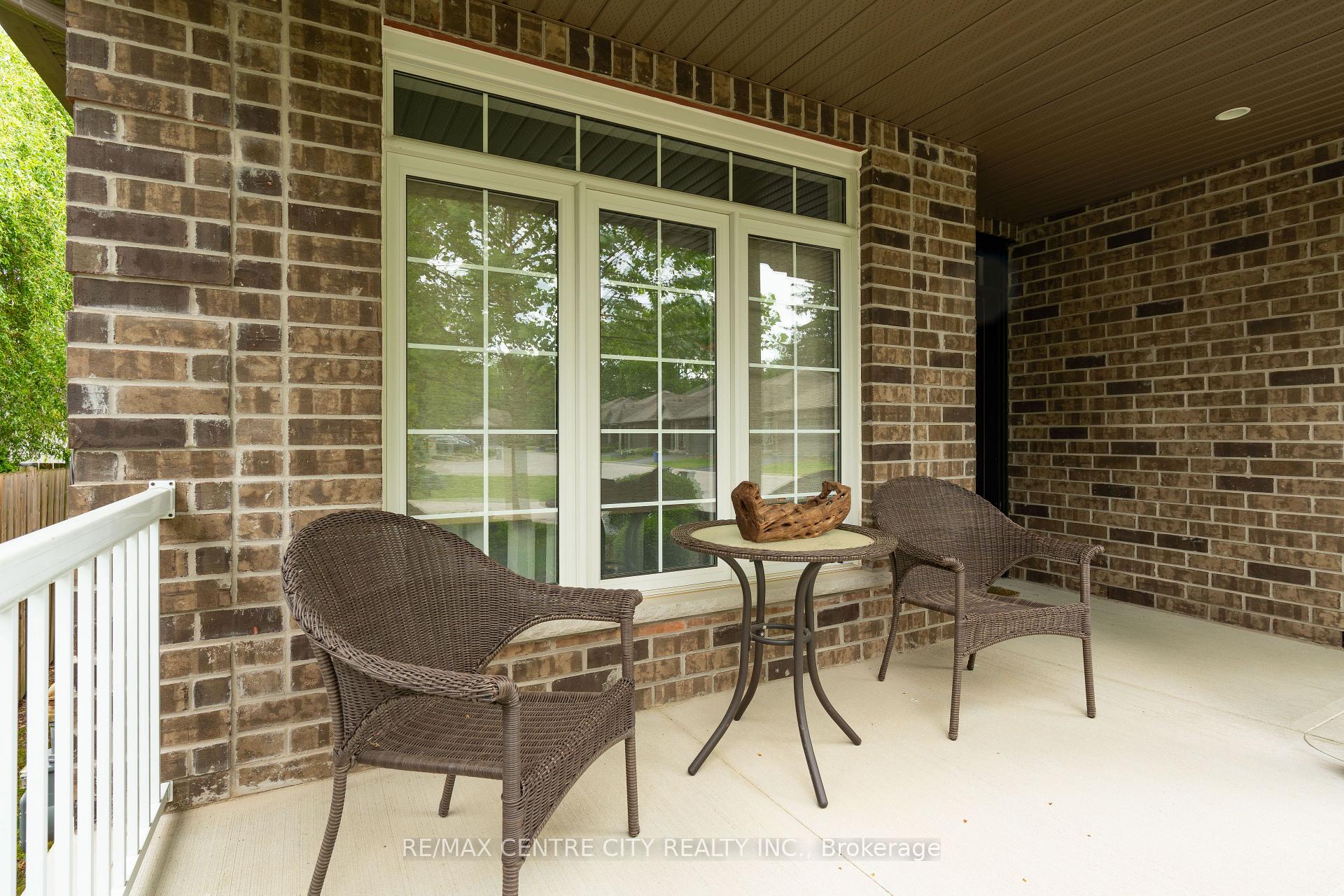 Photo 4 of Unit 12, 1 Vineden Drive, Central Elgin, Lynhurst — HOMEH