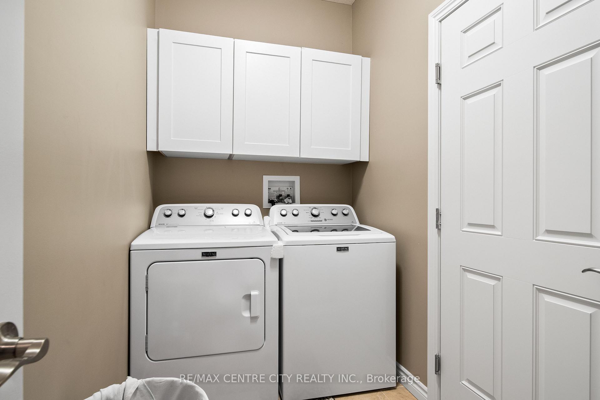 Photo 8 of Unit 12, 1 Vineden Drive, Central Elgin, Lynhurst — HOMEH