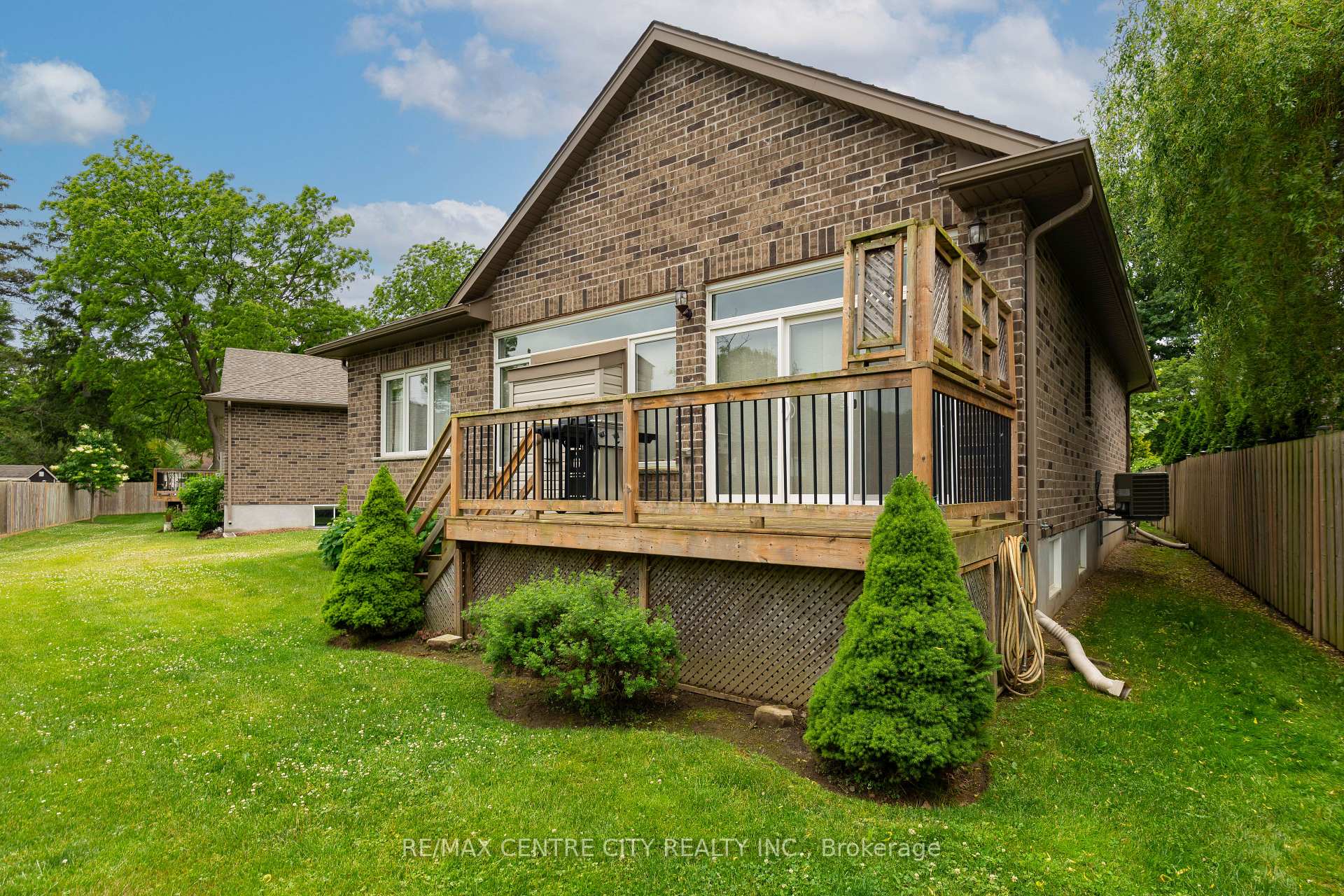 Photo 44 of Unit 12, 1 Vineden Drive, Central Elgin, Lynhurst — HOMEH