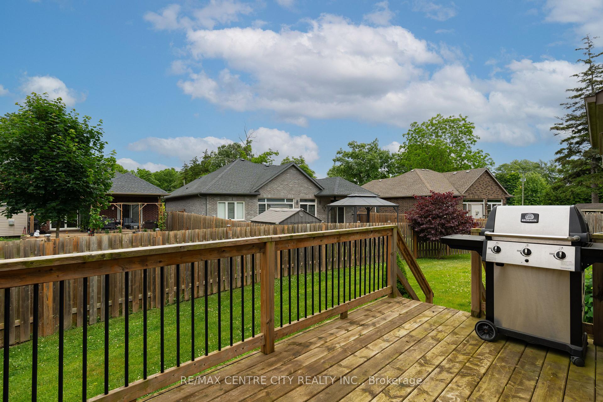 Photo 45 of Unit 12, 1 Vineden Drive, Central Elgin, Lynhurst — HOMEH
