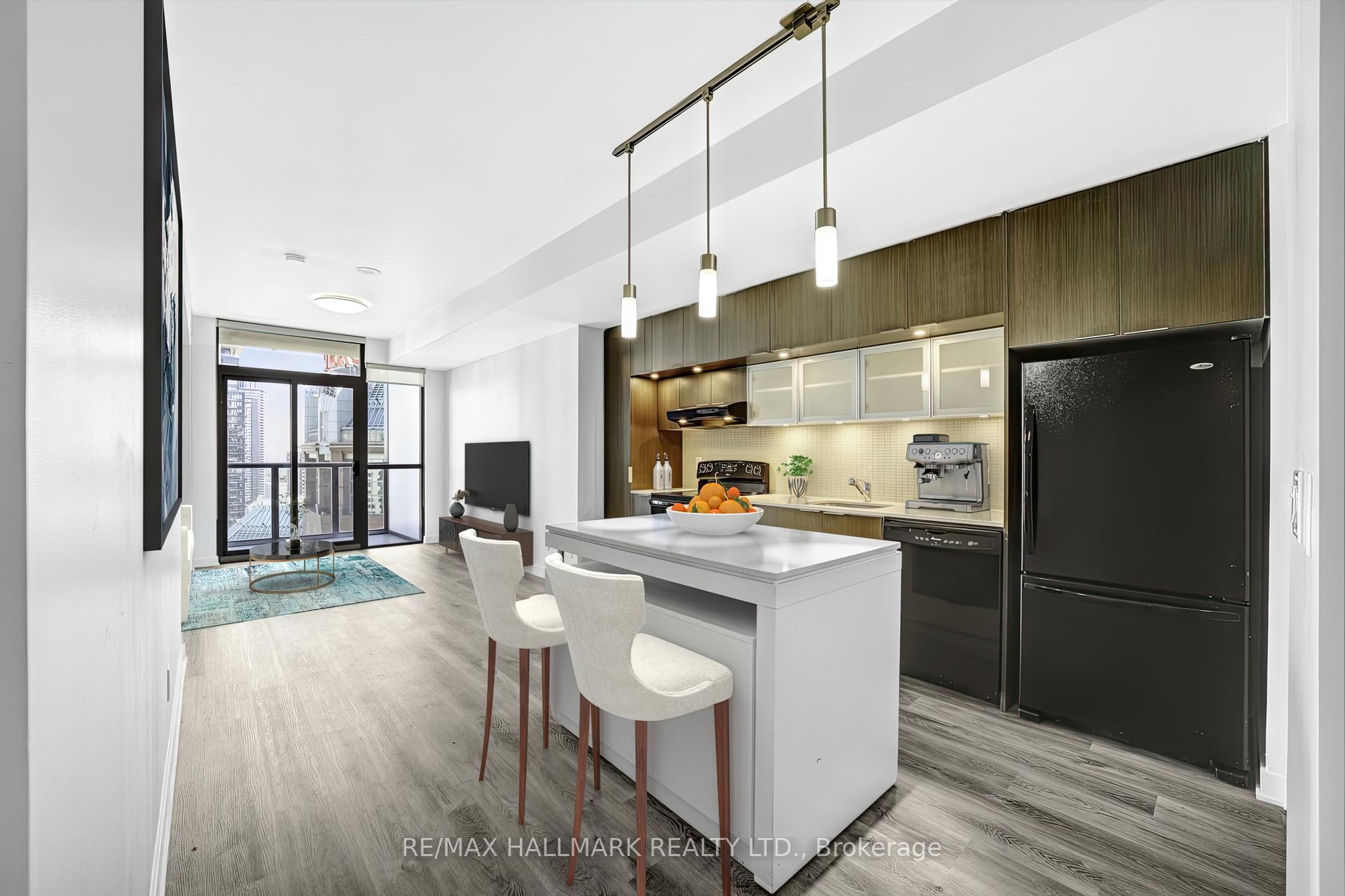 Photo 2 of Unit 2310, 110 Charles Street E, Toronto, Church-Yonge Corridor — HOMEH
