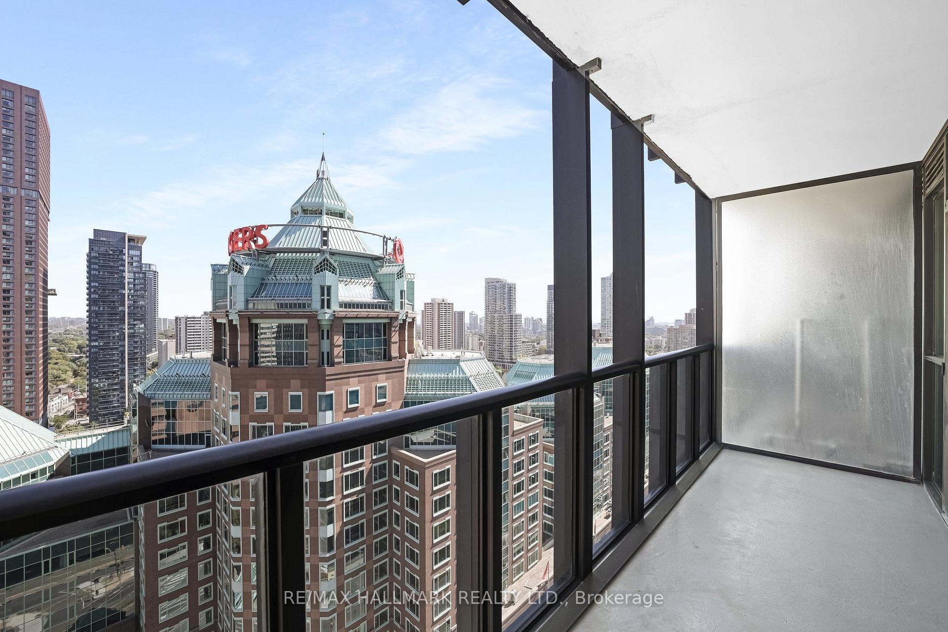 Photo 7 of Unit 2310, 110 Charles Street E, Toronto, Church-Yonge Corridor — HOMEH