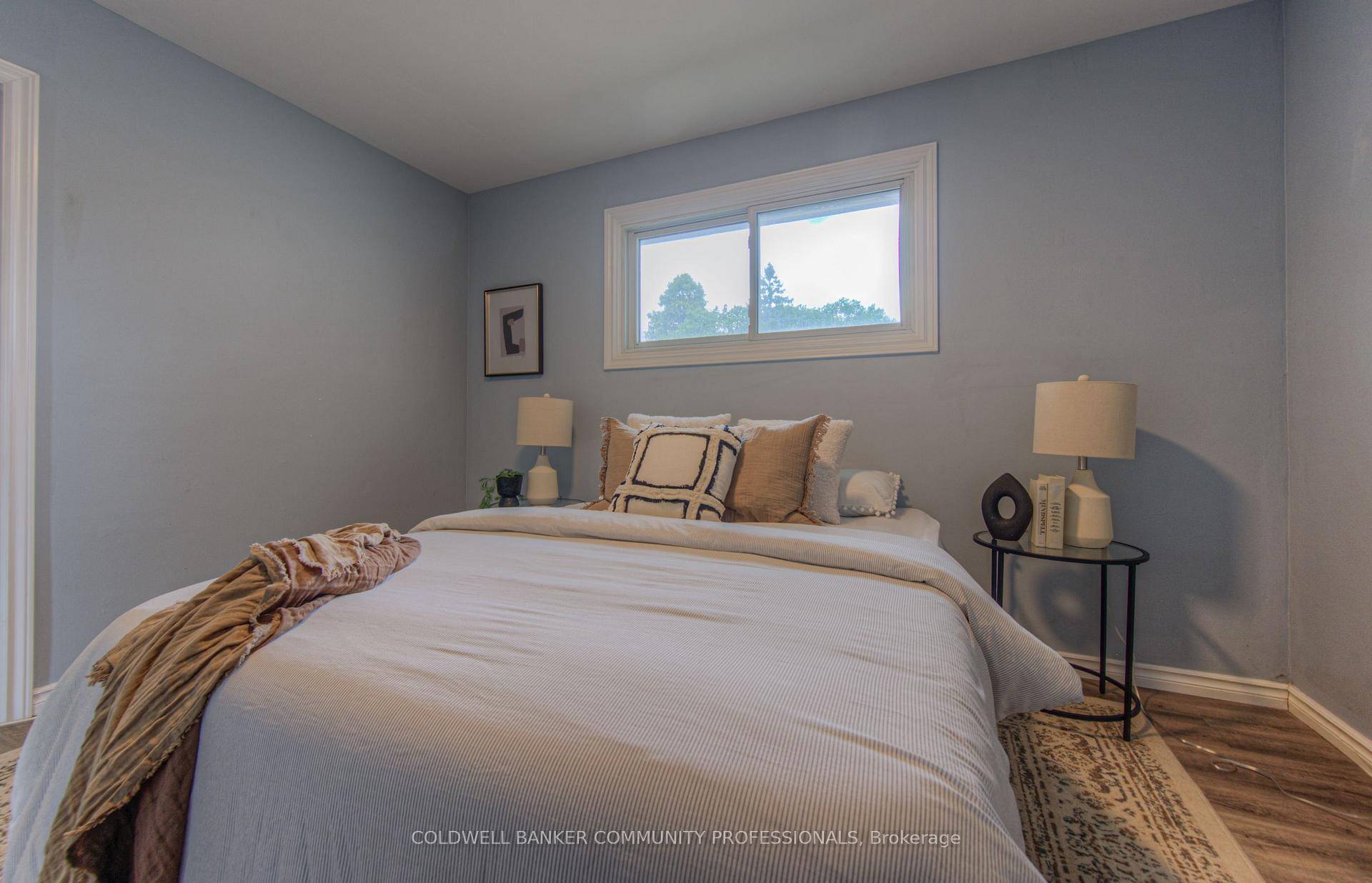 Photo 5 of 16 Brisbane Boulevard, Brant, Brantford Twp — HOMEH