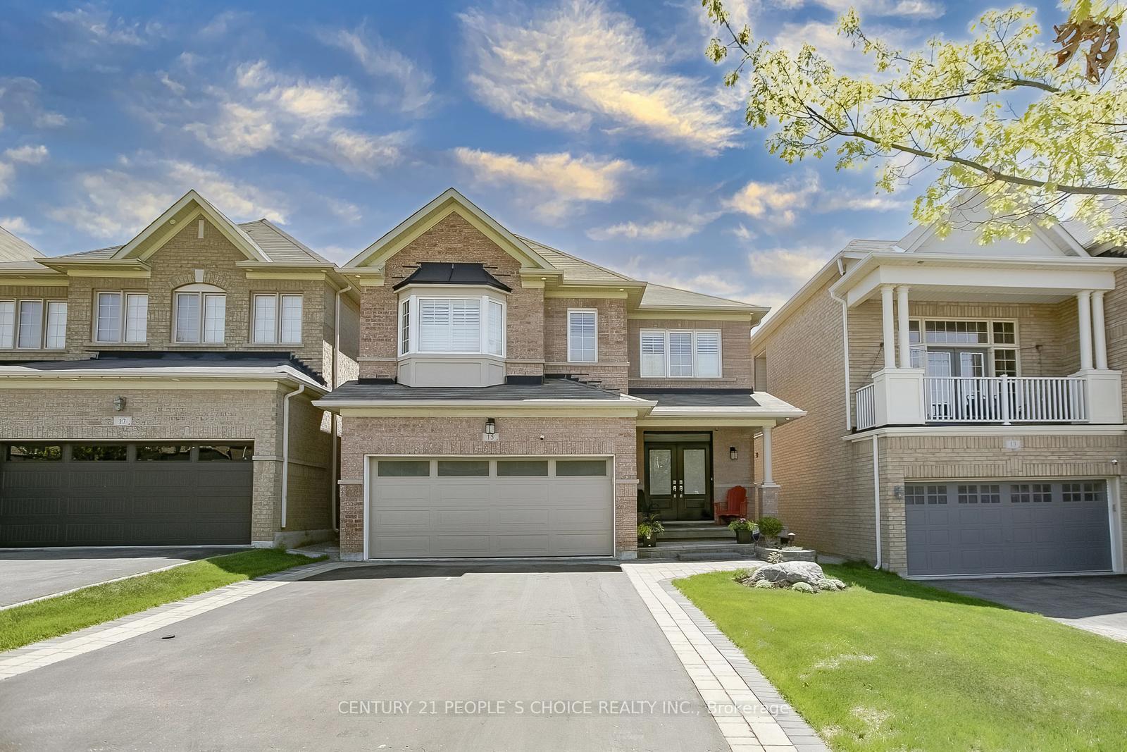 Front of 15 Fallharvest Avenue