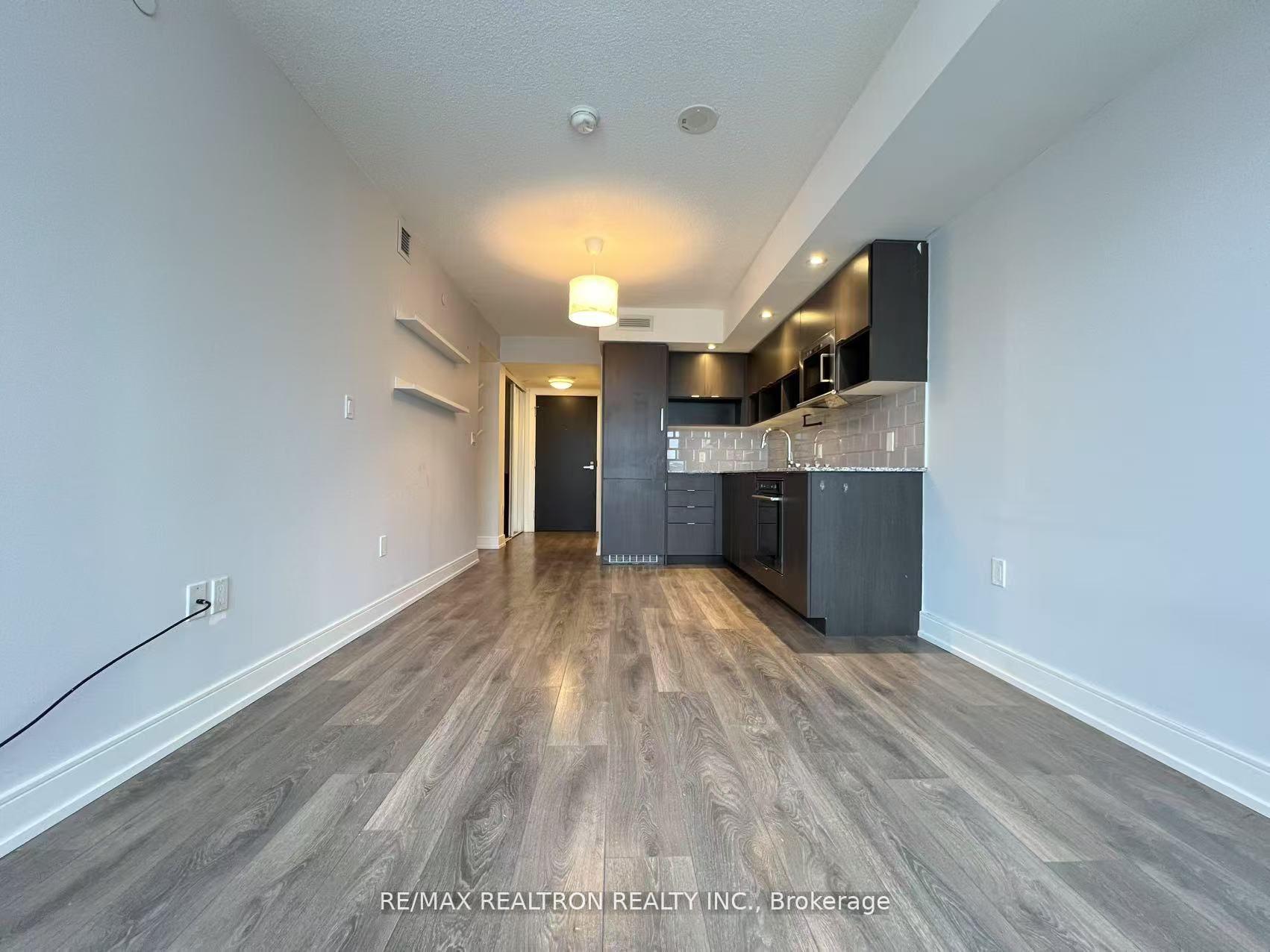 Photo 7 of Unit 1609, 89 Mcgill Street, Toronto, Church-Yonge Corridor — HOMEH
