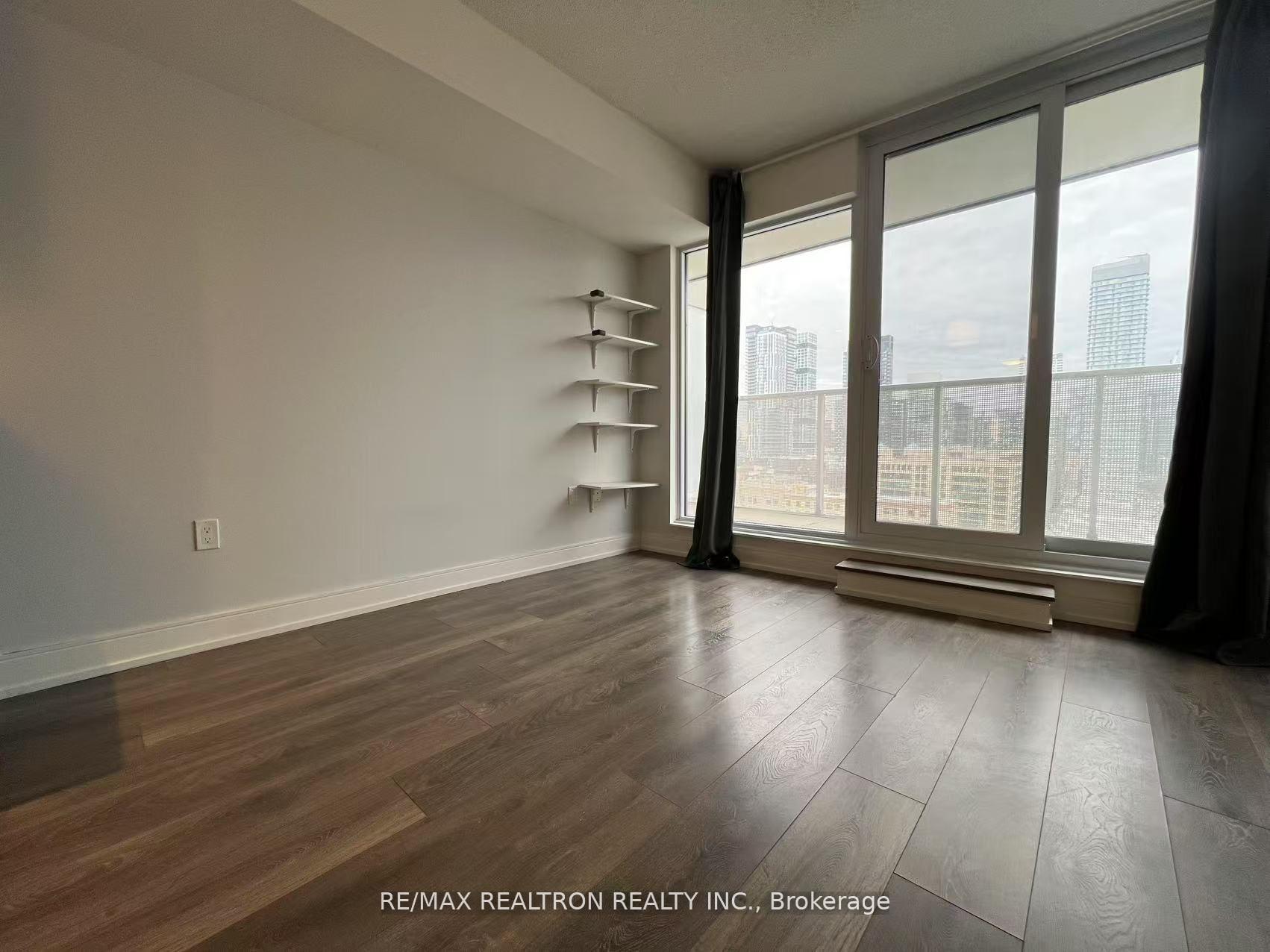 Photo 8 of Unit 1609, 89 Mcgill Street, Toronto, Church-Yonge Corridor — HOMEH