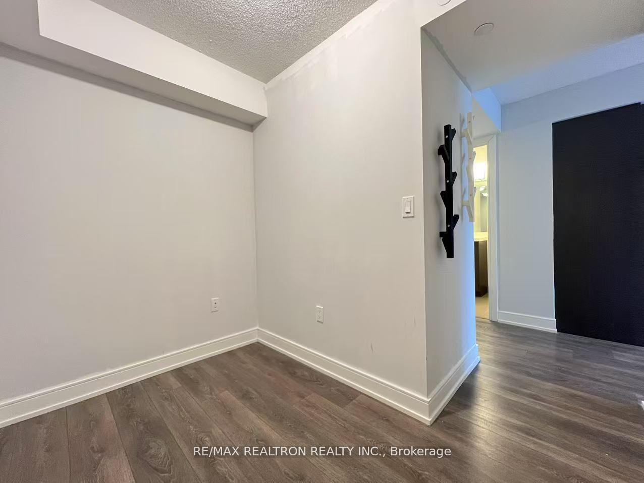 Photo 12 of Unit 1609, 89 Mcgill Street, Toronto, Church-Yonge Corridor — HOMEH