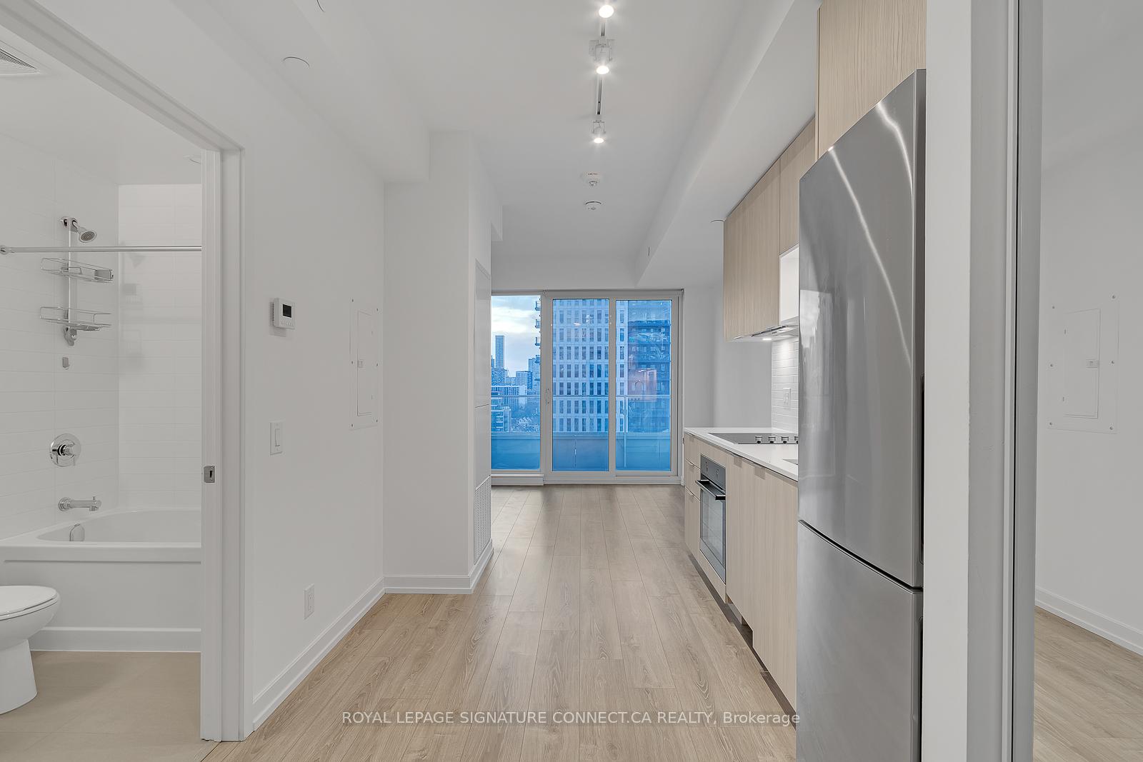 Front of Unit 1611, 20 Tubman Avenue