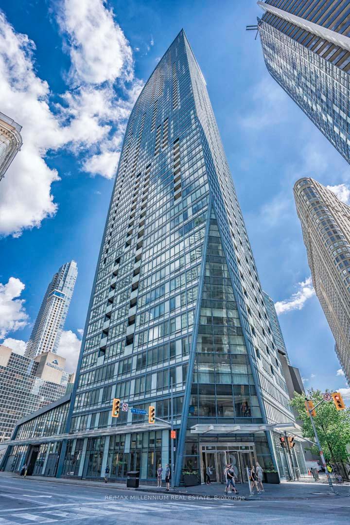 Photo 1 of Unit 2705, 8 The Esplanade, Toronto, Waterfront Communities — HOMEH