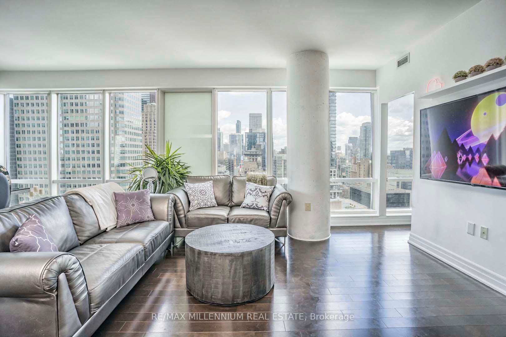 Photo 18 of Unit 2705, 8 The Esplanade, Toronto, Waterfront Communities — HOMEH