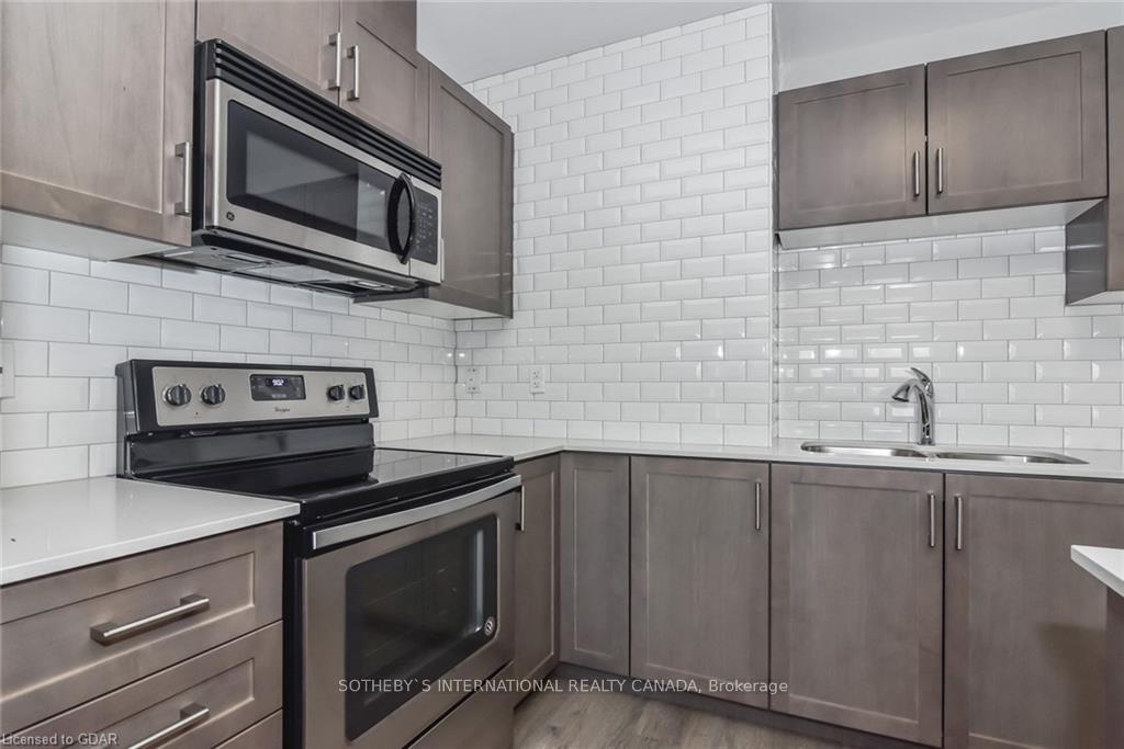 Photo 3 of Unit 112, 25 Kay Crescent, Guelph, Pineridge/Westminster Woods — HOMEH