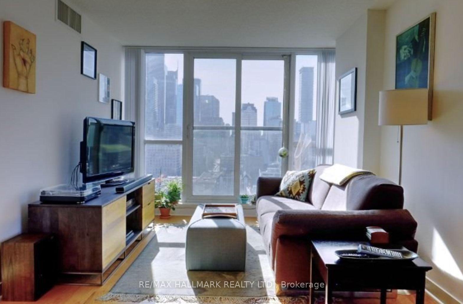 Photo 10 of Unit Lph13, 320 Richmond Street, Toronto, Moss Park — HOMEH