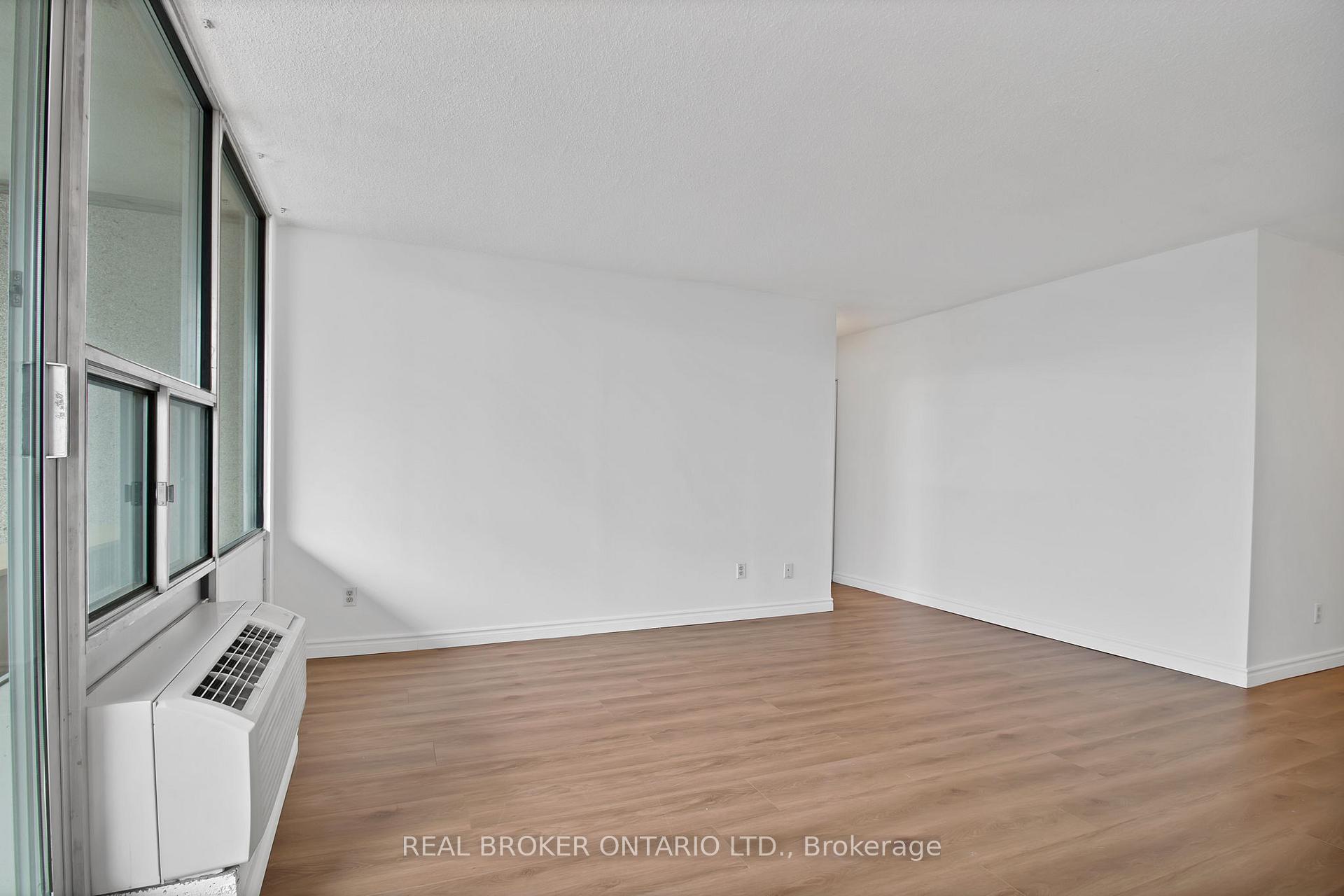 Photo 10 of Unit 701, 55 William Street E, Oshawa, O'Neill — HOMEH
