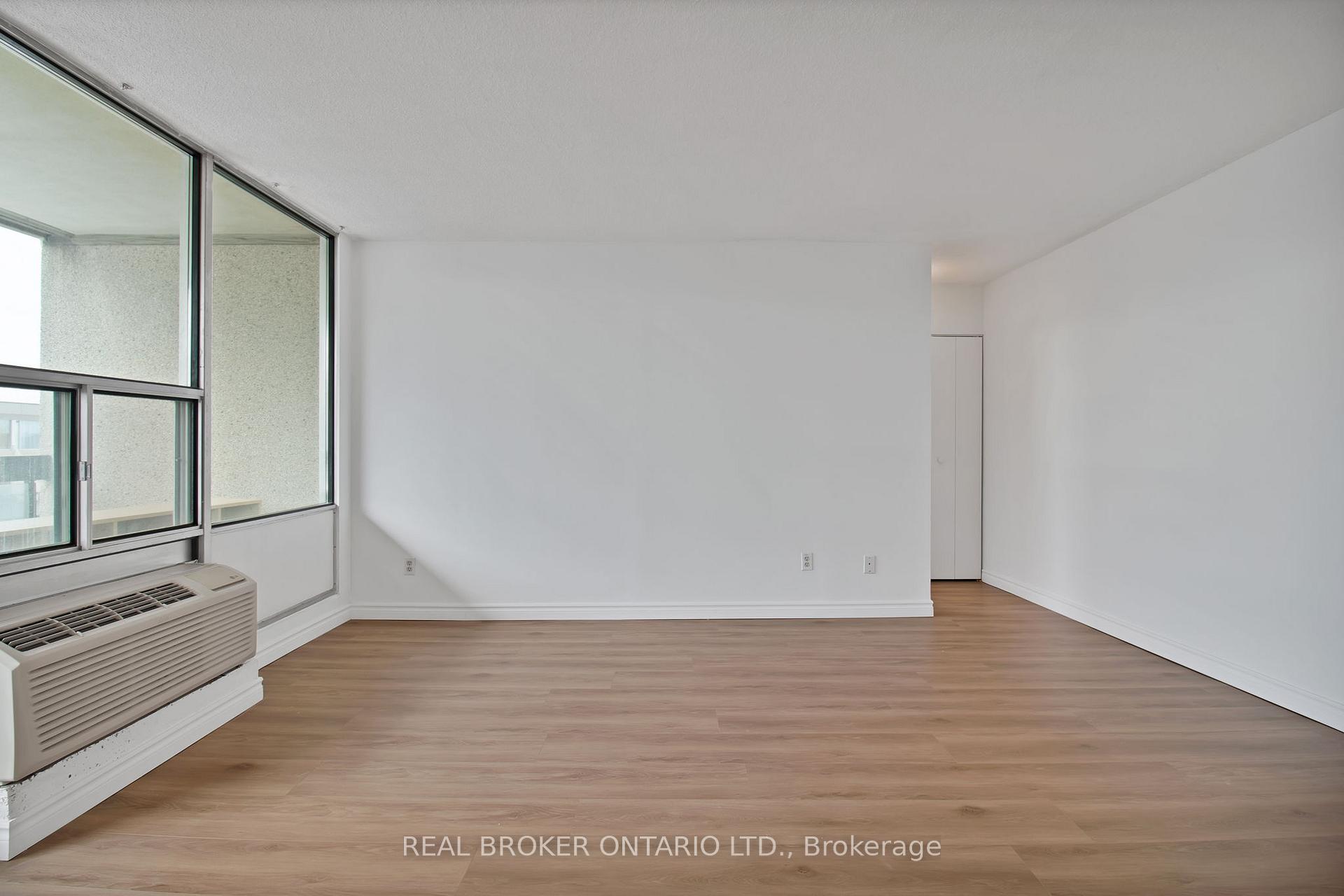 Photo 11 of Unit 701, 55 William Street E, Oshawa, O'Neill — HOMEH