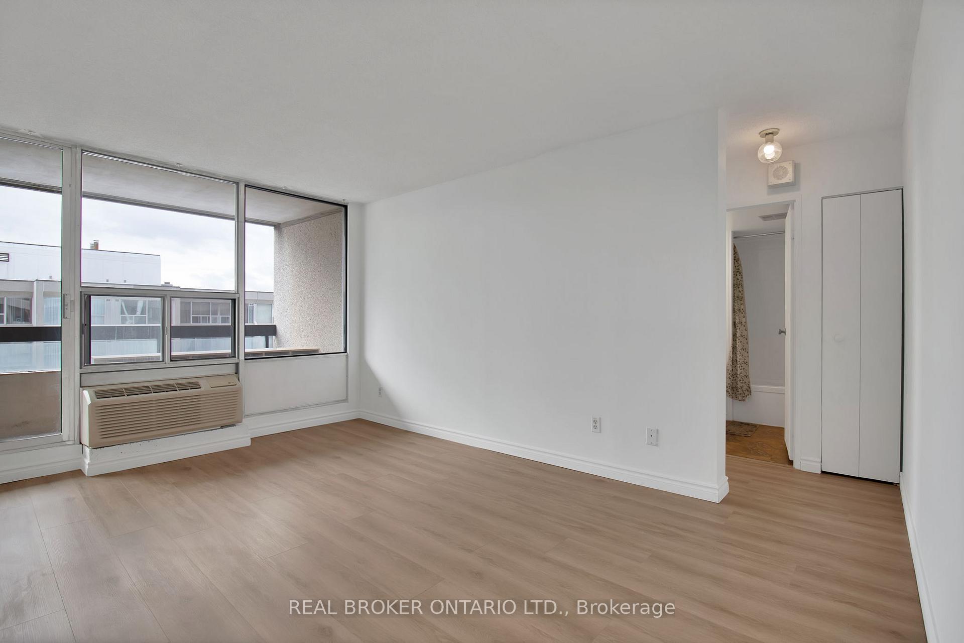 Photo 12 of Unit 701, 55 William Street E, Oshawa, O'Neill — HOMEH