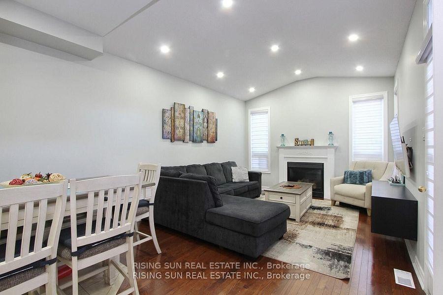 Photo 24 of 7 Shortreed Grove, Brampton, Sandringham-Wellington — HOMEH