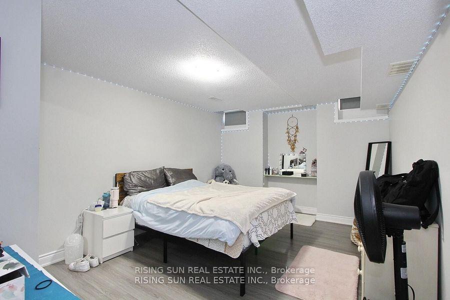 Photo 18 of 7 Shortreed Grove, Brampton, Sandringham-Wellington — HOMEH