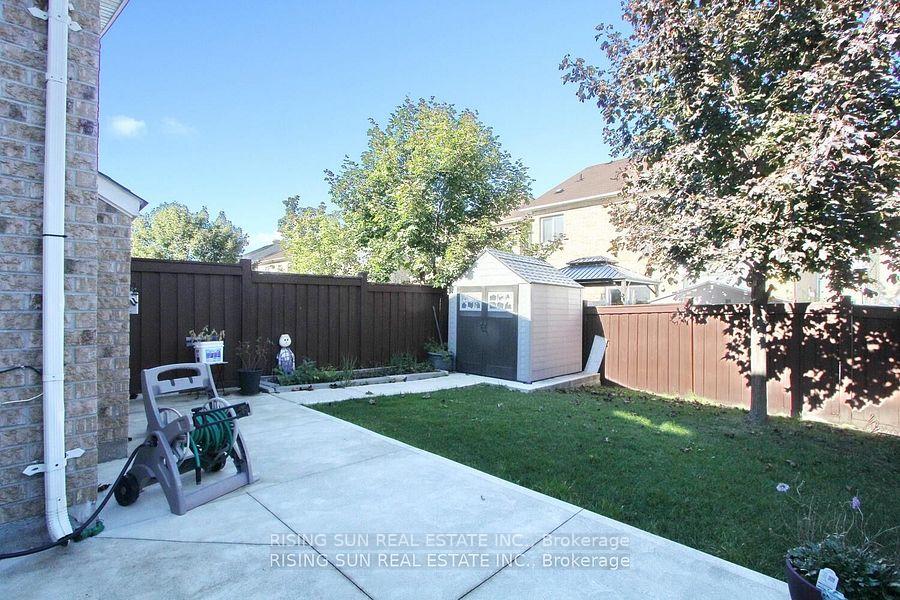 Photo 21 of 7 Shortreed Grove, Brampton, Sandringham-Wellington — HOMEH
