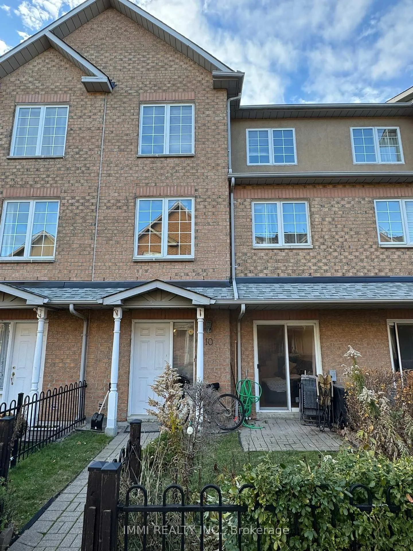 Photo 1 of Unit #10, 12 Cox Boulevard, Markham, Unionville — HOMEH