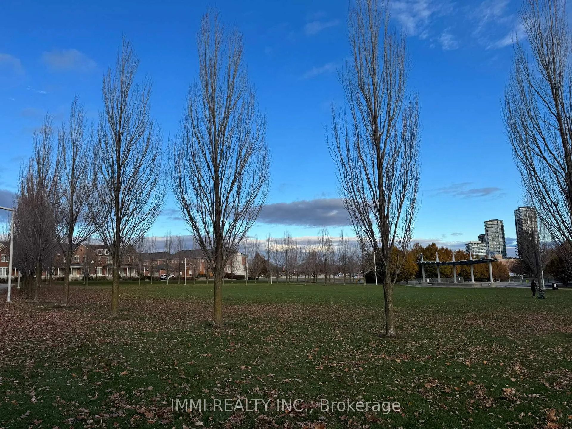 Photo 11 of Unit #10, 12 Cox Boulevard, Markham, Unionville — HOMEH