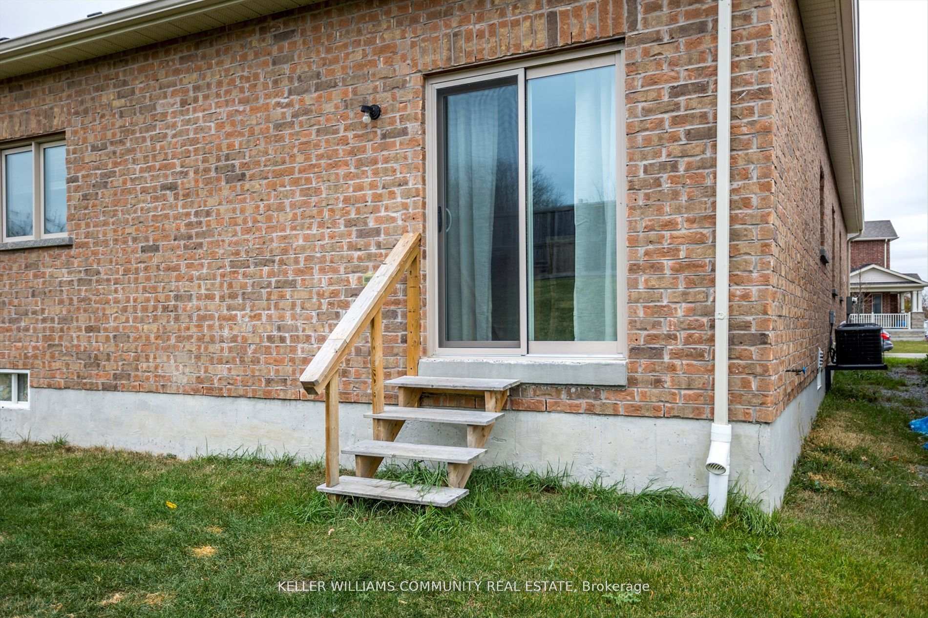Photo 30 of 82 Terry Clayton Avenue, Brock, Beaverton — HOMEH