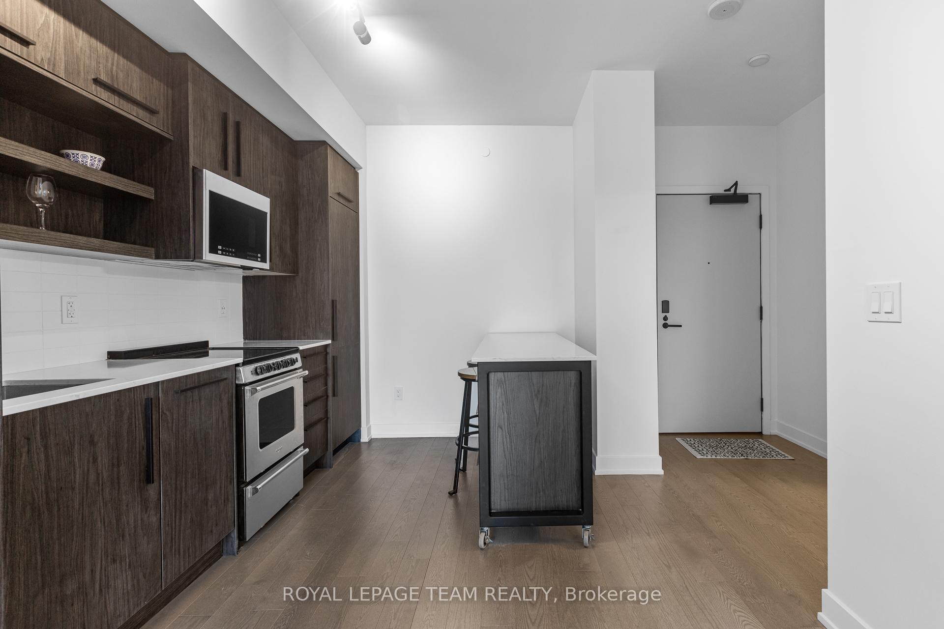 Photo 7 of Unit 409, 560 Rideau Street, Ottawa, Sandy Hill — HOMEH