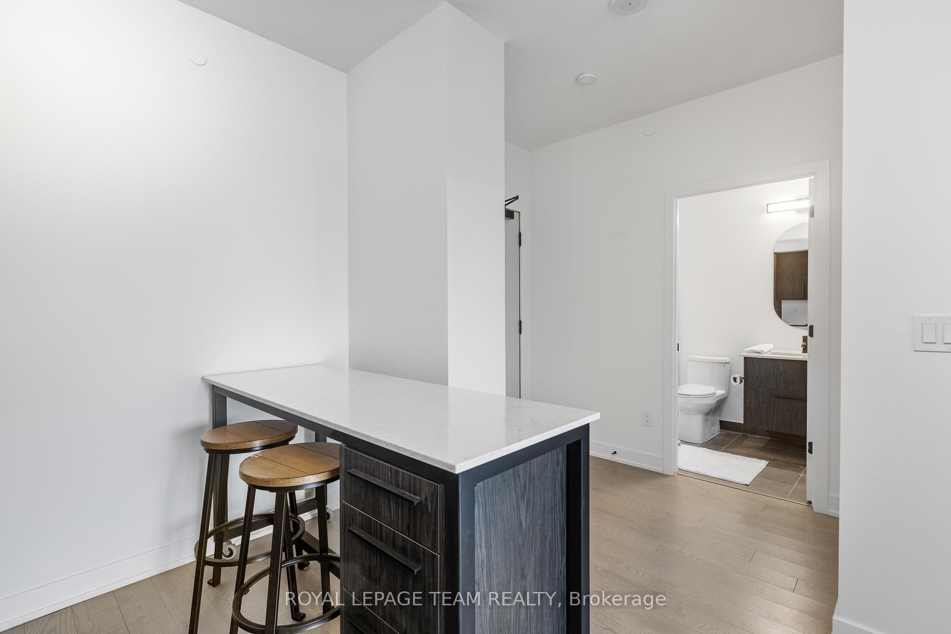 Photo 8 of Unit 409, 560 Rideau Street, Ottawa, Sandy Hill — HOMEH